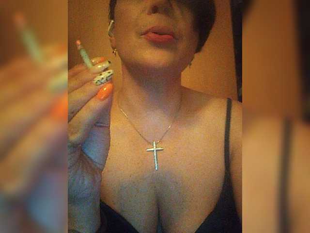 Live sex webcam photo for Nonnohka #275578832