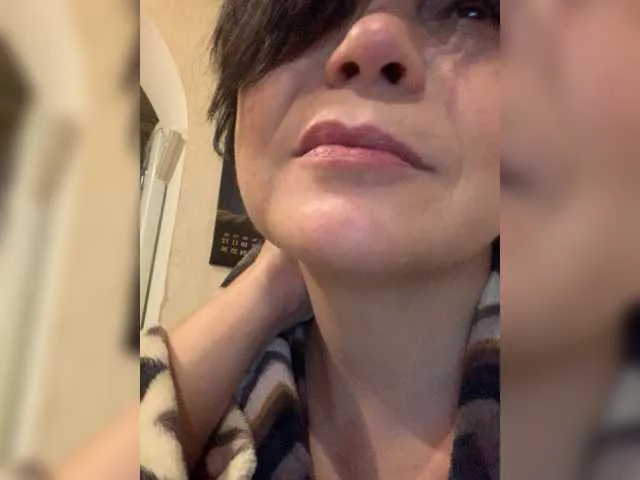 Live sex webcam photo for Nonnohka #276657796