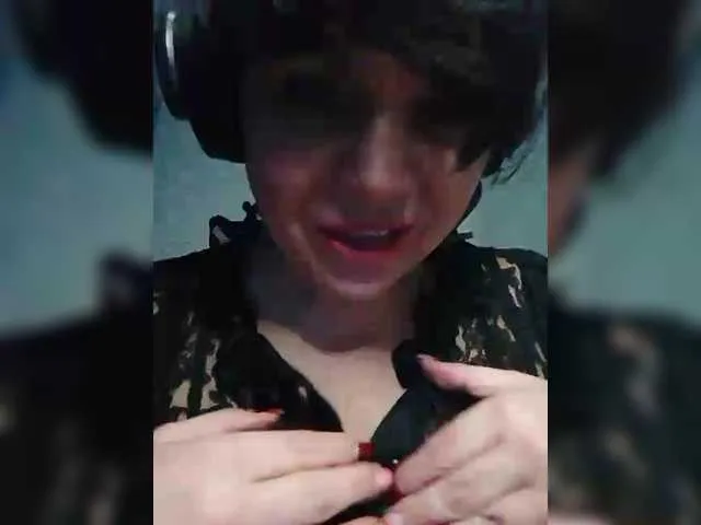 Live sex webcam photo for Nonnohka #290285894