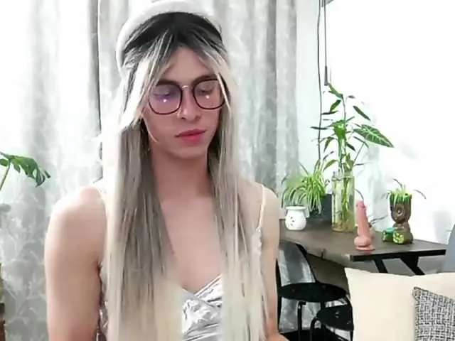 Live sex webcam photo for Norehg #291718964