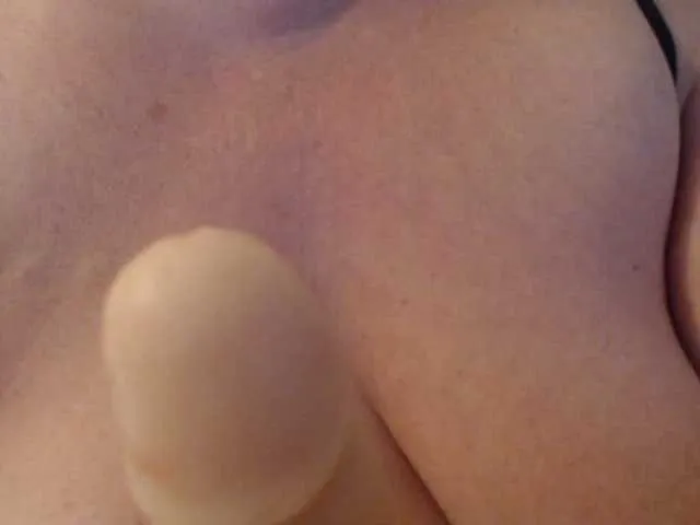 Live sex webcam photo for Norili #272019903