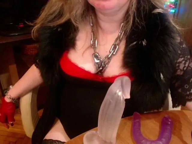 Live sex webcam photo for NormaGin #277987059