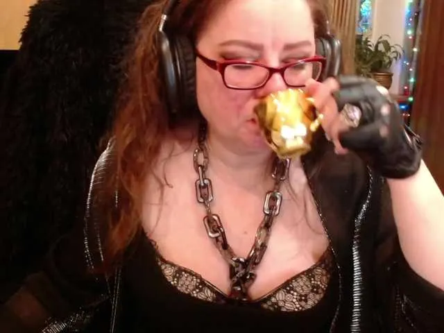 Live sex webcam photo for NormaGin #290824915