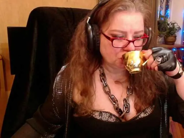 Live sex webcam photo for NormaGin #291336046
