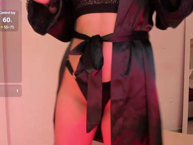 Live sex webcam photo for North-Dio #290381151