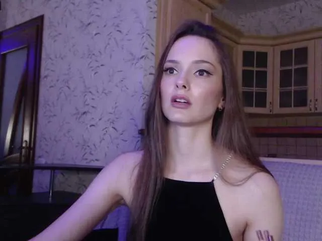 Live sex webcam photo for North-Pole #274191959