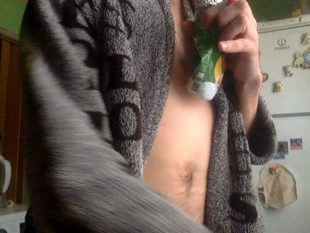 Live sex webcam photo for NotEasyForMind #277172220