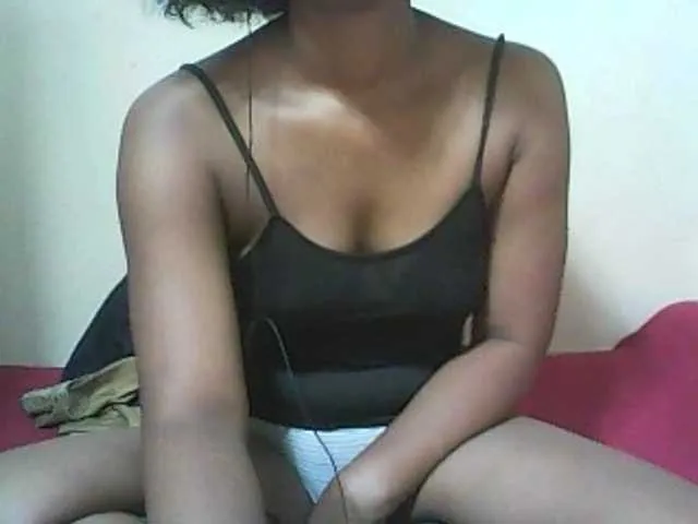 Live sex webcam photo for Noums #272354811