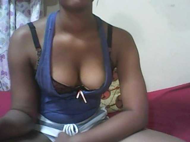 Live sex webcam photo for Noums #273263943