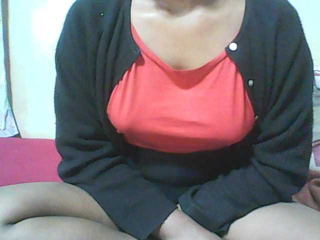 Live sex webcam photo for Noums #273971169