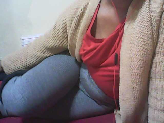 Live sex webcam photo for Noums #274137162