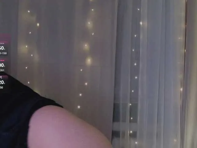Live sex webcam photo for NovaTemptress1 #291018942