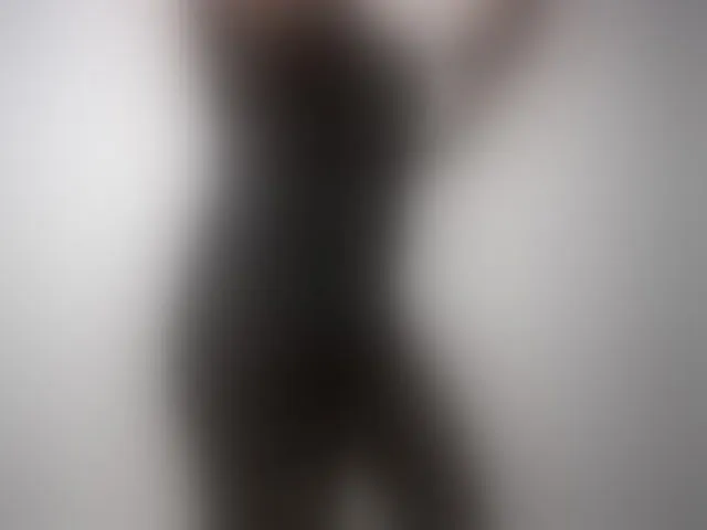 Live sex webcam photo for Ntombie #294023043