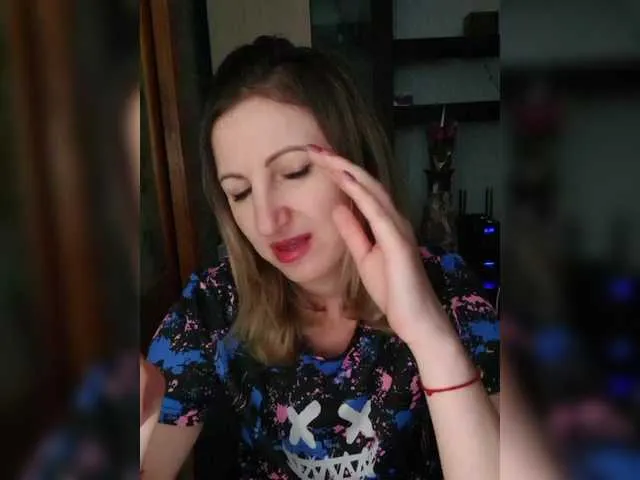 Live sex webcam photo for Nushka1939 #290934056