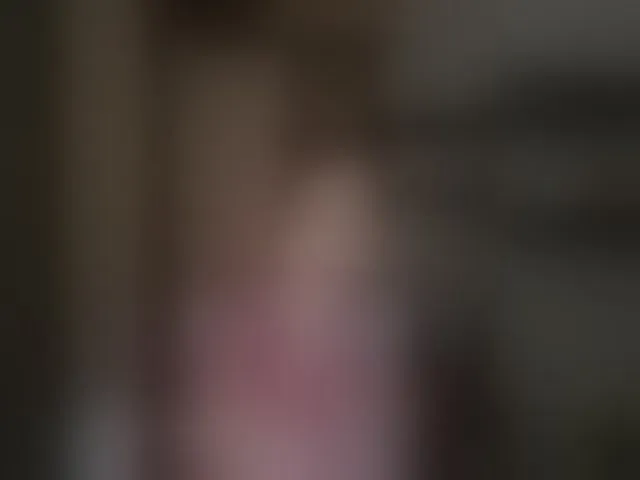 Live sex webcam photo for Nushka1939 #293066527