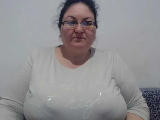 Live sex webcam photo for Nykyxo #276716922