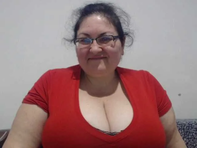 Live sex webcam photo for Nykyxo #276816745