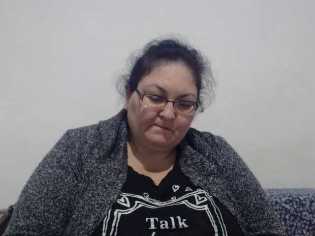 Live sex webcam photo for Nykyxo #276832933