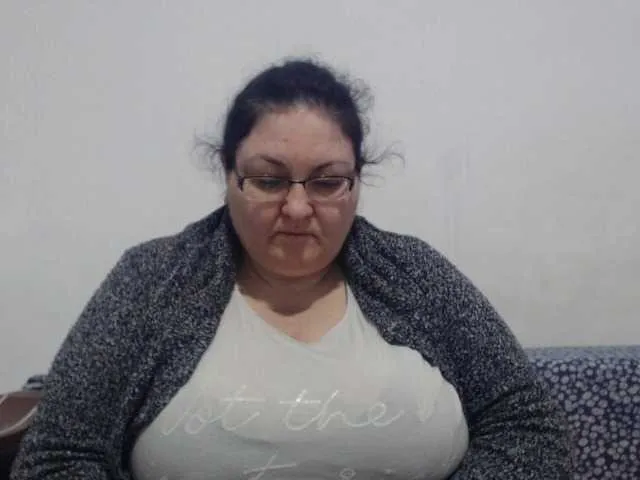 Live sex webcam photo for Nykyxo #277046504