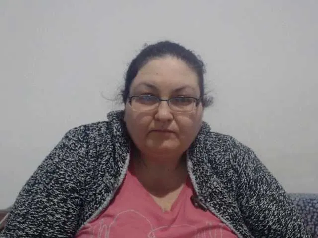 Live sex webcam photo for Nykyxo #277240020