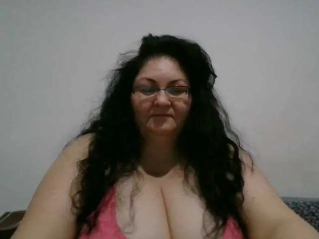 Live sex webcam photo for Nykyxo #277299527