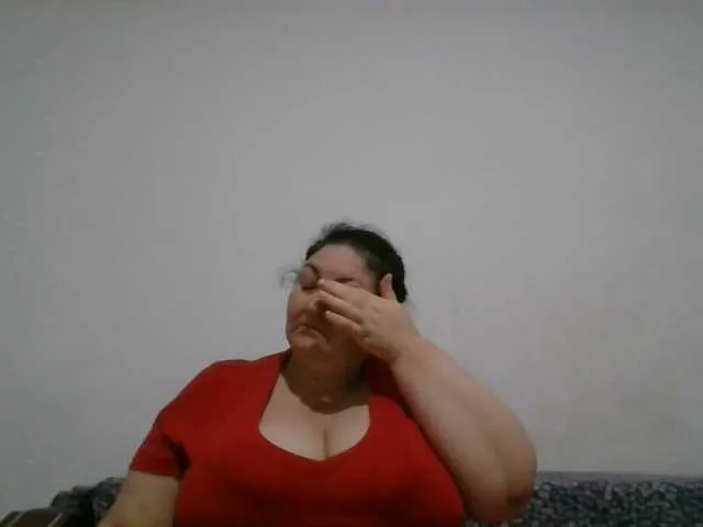 Live sex webcam photo for Nykyxo #277327289