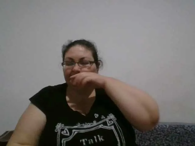 Live sex webcam photo for Nykyxo #277549626