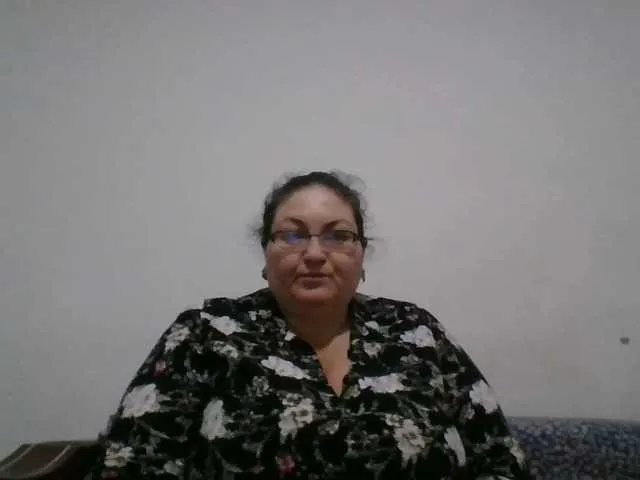 Live sex webcam photo for Nykyxo #277565804