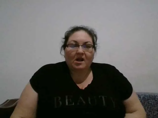 Live sex webcam photo for Nykyxo #277617565