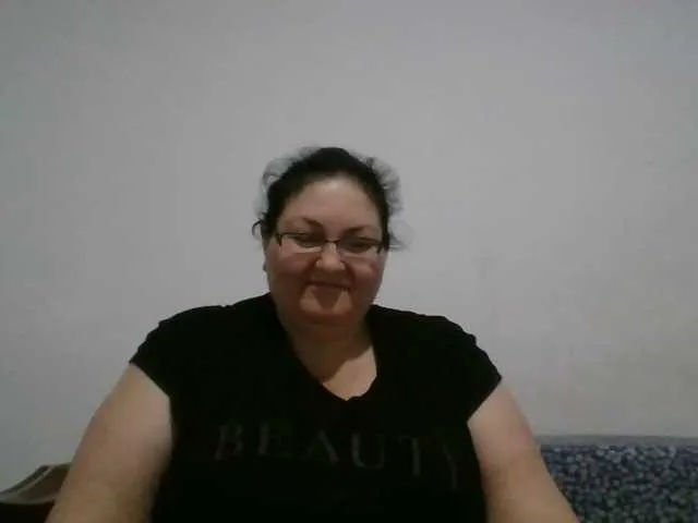 Live sex webcam photo for Nykyxo #277797657