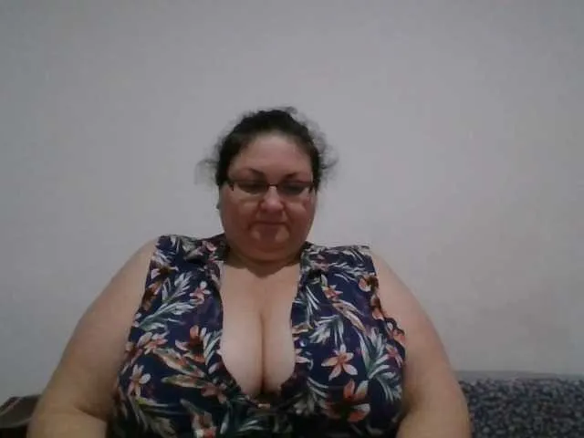 Live sex webcam photo for Nykyxo #278007648