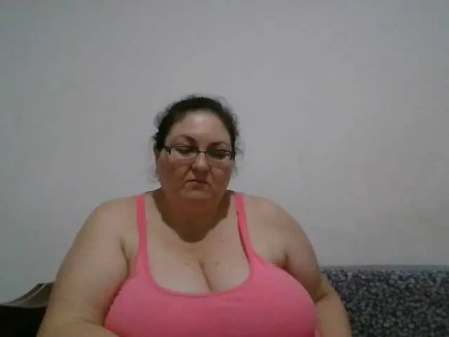 Live sex webcam photo for Nykyxo #278044314