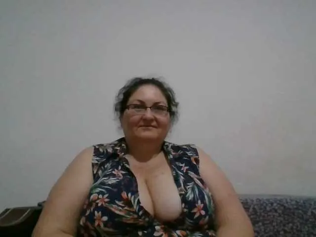 Live sex webcam photo for Nykyxo #278079771