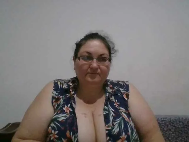 Live sex webcam photo for Nykyxo #278114756