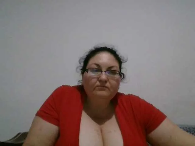 Live sex webcam photo for Nykyxo #278216872