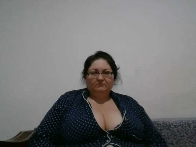 Live sex webcam photo for Nykyxo #290161954