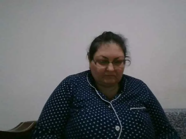 Live sex webcam photo for Nykyxo #290453065