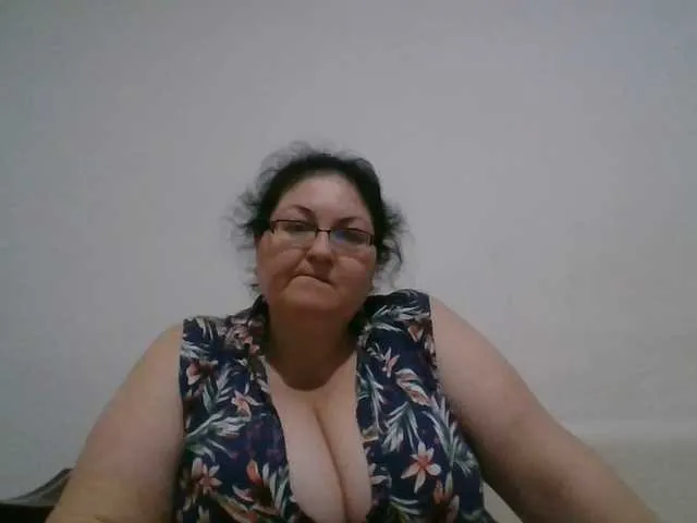 Live sex webcam photo for Nykyxo #291200244