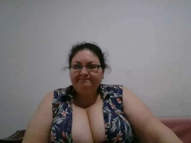 Live sex webcam photo for Nykyxo #291389648