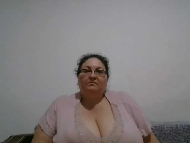 Live sex webcam photo for Nykyxo #291441502