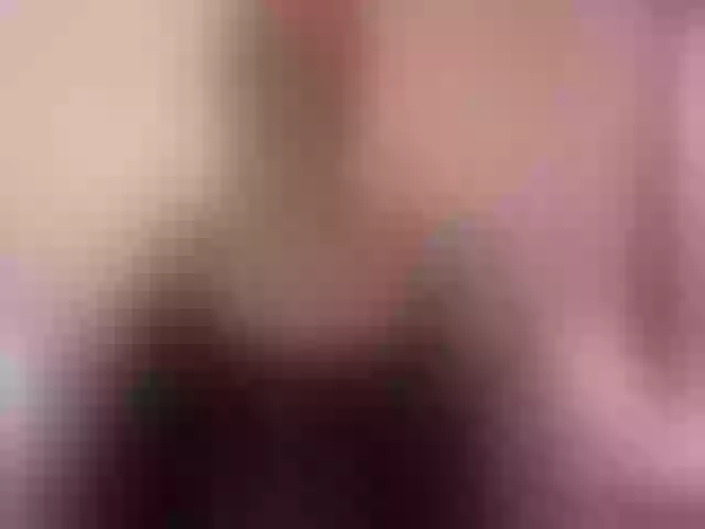 Live sex webcam photo for NylonQueen #291740030