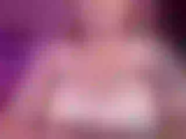 Live sex webcam photo for NylonQueen #291921275
