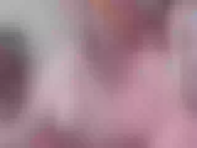 Live sex webcam photo for NylonQueen #292268791