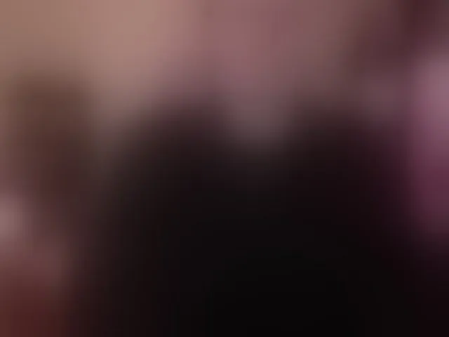 Live sex webcam photo for NylonQueen #293193775