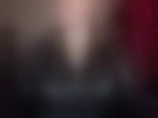 Live sex webcam photo for NylonQueen #293925536