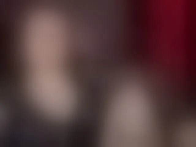 Live sex webcam photo for NylonQueen #294064432