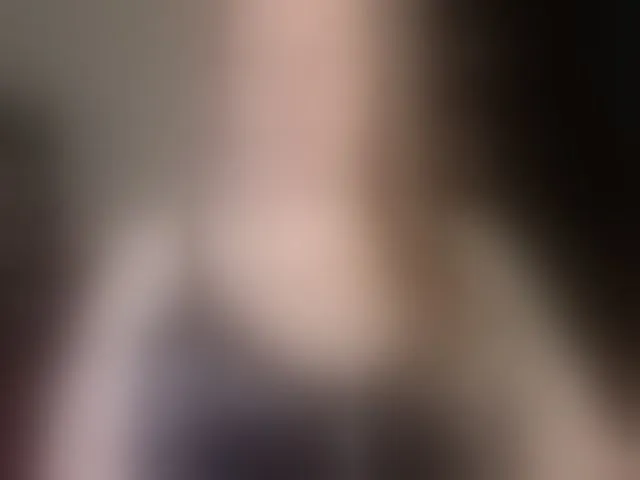 Live sex webcam photo for NylonQueen #294070912