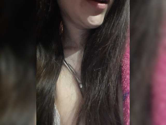 Live sex webcam photo for Nyusha8T #273303192