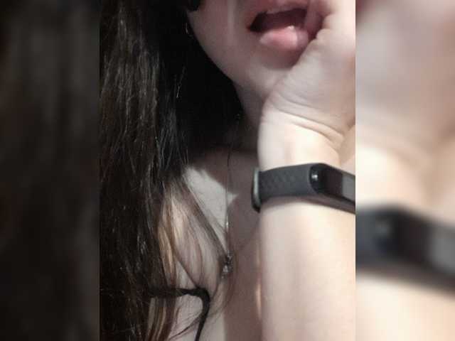 Live sex webcam photo for Nyusha8T #273363423