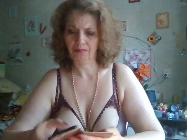 Live sex webcam photo for OLGA1168 #274459809